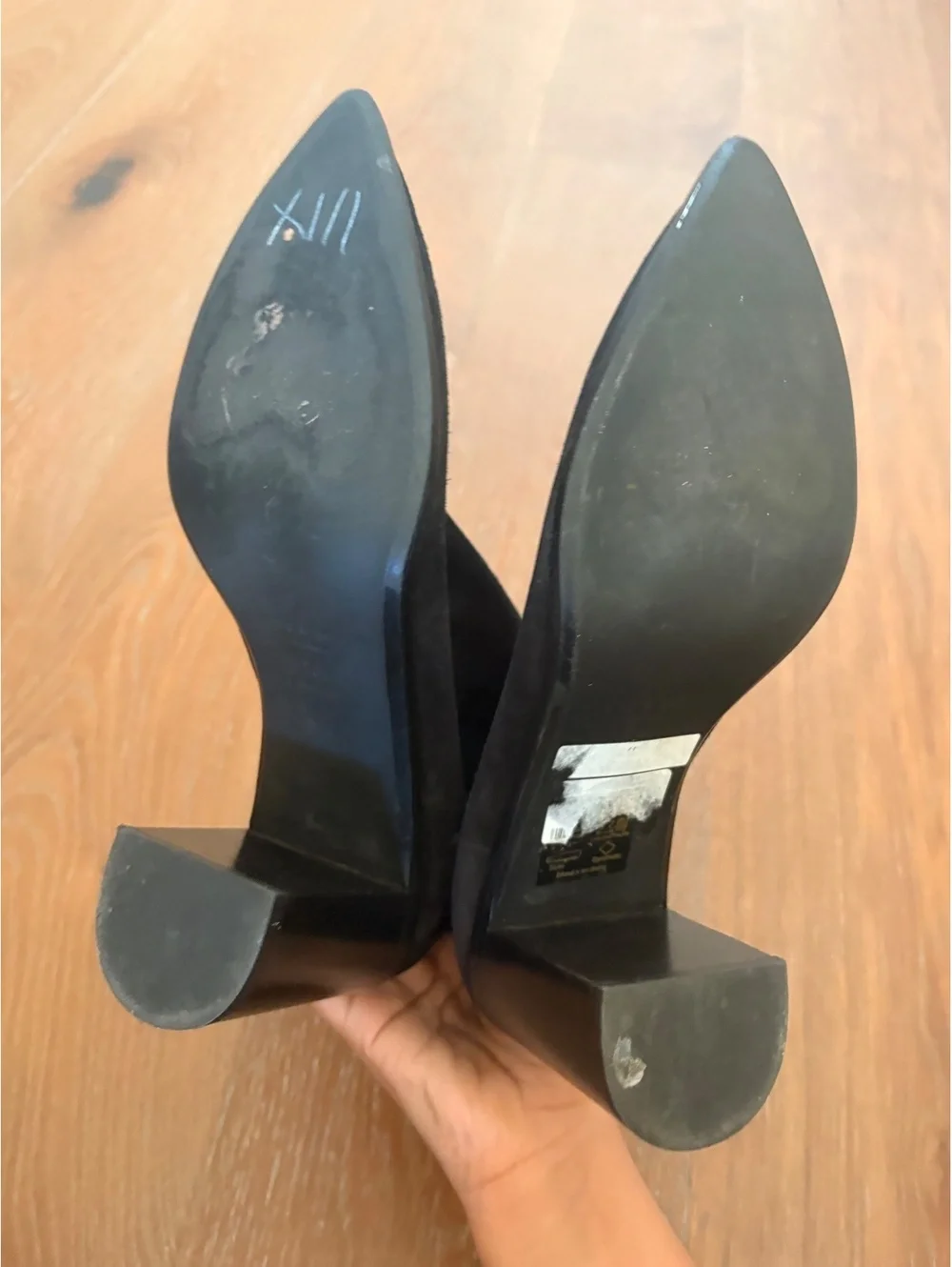 rag & bone Black Suede Ankle Boots Pointed Toe Block Heel Chic Size 8.5